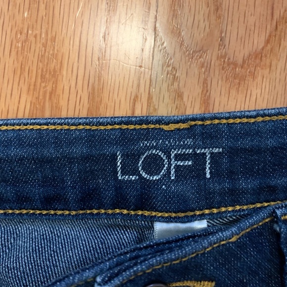 LOFT- curvy skinny jeans - Picture 3 of 4